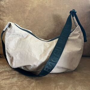 Baggu Tan Medium Nylon Cresent Bag
